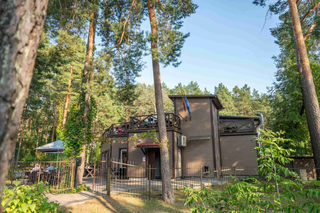 Kavinės „Voveraitė“ fasado vaizdas iš priekio