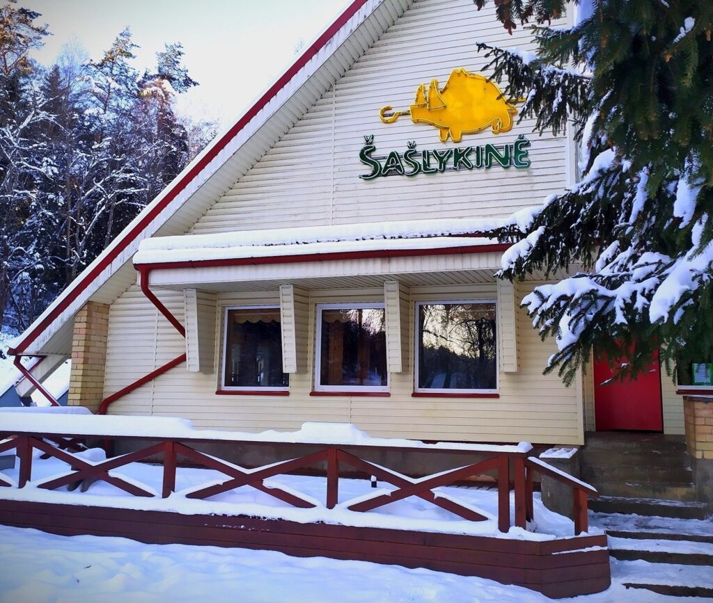 Šašlykinė "Vetrungė"